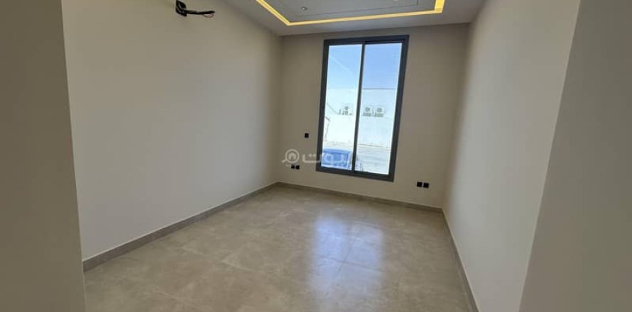 4 bedrooms Apartment in Riyadh, Saudi Arabia No. 67374