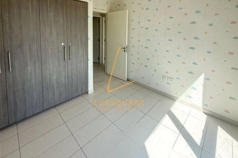 Apartment de 2 dormitorios en Executive Residences, UAE No. 147923 8
