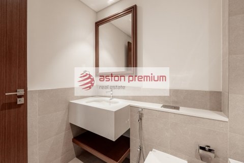 1 غرف نوم شقة في EMAAR Beachfront, الإمارات العربية المتحدة رقم 137633 3