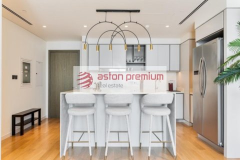 Apartment de 3 dormitorios en EMAAR Beachfront, UAE No. 137629 12