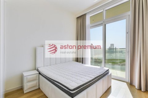 Apartment de 3 dormitorios en EMAAR Beachfront, UAE No. 137629 20