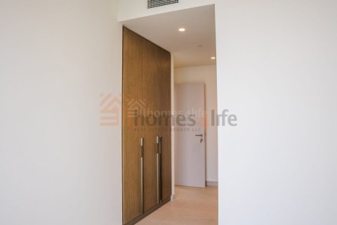 Apartment de 2 dormitorios en EMAAR Beachfront, UAE No. 163022 15