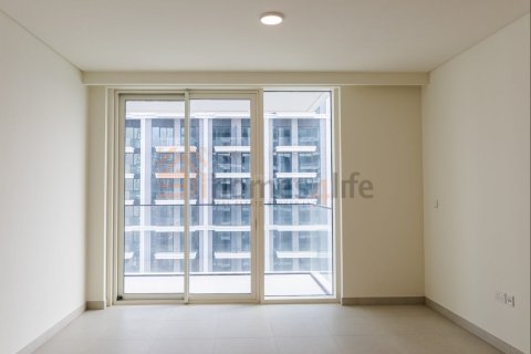 Apartment de 2 dormitorios en EMAAR Beachfront, UAE No. 163022 8