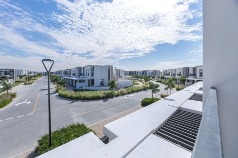 3 غرف نوم فيلا في EMAAR South, الإمارات العربية المتحدة رقم 163017 6