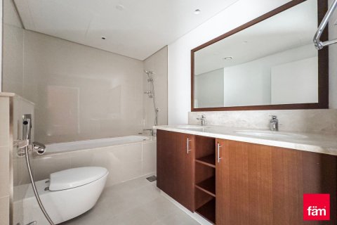 2 bedrooms Apartment in Downtown Dubai (Downtown Burj Dubai), UAE No. 141516 22