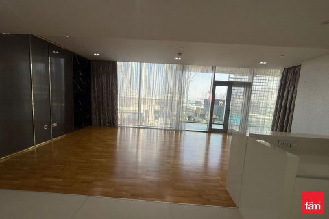 Квартира с 3 спальнями в Дубай, ОАЭ №141518 3