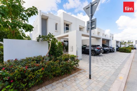 Таунхаус с 3 спальнями в Дубай, ОАЭ №141519 20