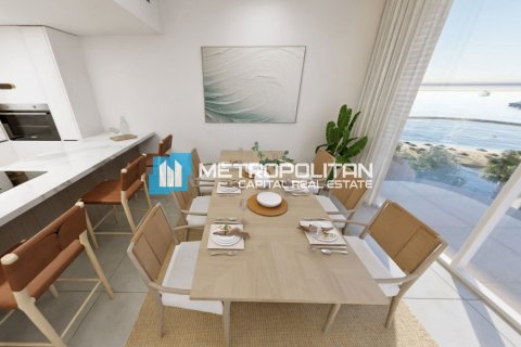 Дуплекс с 2 спальнями  №125853 8