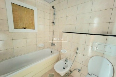 Квартира с 2 спальнями в Дубай Марина, ОАЭ №48631 6