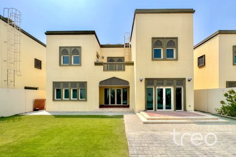 Villa de 3 dormitorios en Jumeirah Park, UAE No. 173926 15