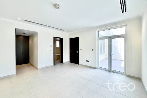 Villa de 3 dormitorios en Jumeirah Park, UAE No. 173926 5