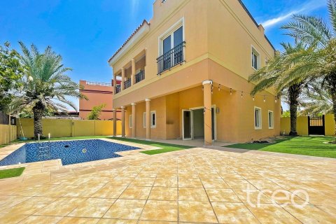 5 غرفة نوم  فيلا في Hacienda, الإمارات العربية المتحدة رقم 173928