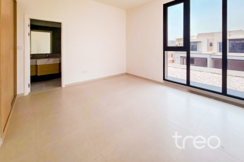 Townhouse de 4 dormitorios en Dubai, UAE No. 173931 8