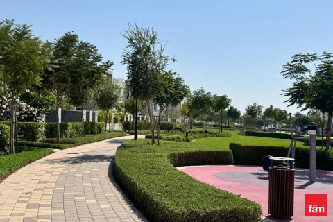 4 غرف نوم فيلا في دبي, الإمارات العربية المتحدة رقم 165556 7