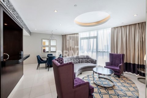 Apartment de 2 dormitorios en Damac Maison The Distinction, UAE No. 84837 1