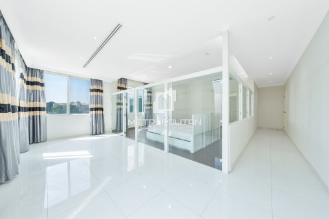 Вилла с 6 спальнями №129461 21