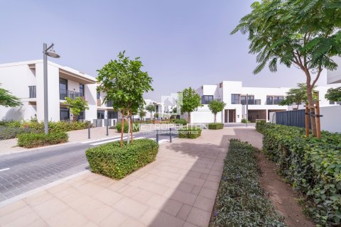 Villa de 4 dormitorios No. 129467 3