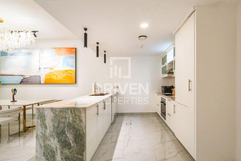 Квартира с 2 спальнями в The Residences, ОАЭ №193502 12