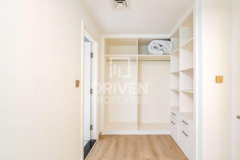 Квартира с 2 спальнями в The Residences, ОАЭ №193502 7