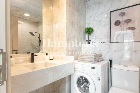 Apartment de 1 dormitorio en The Address Dubai Marina, UAE No. 136091 3