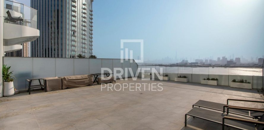 Квартира с 1 спальней в Address Harbour Point, ОАЭ №202536