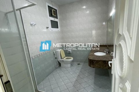 Villa de 12 dormitorios en Khalifa City, UAE No. 90949 6