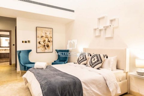 Вилла с 6 спальнями №128449 19