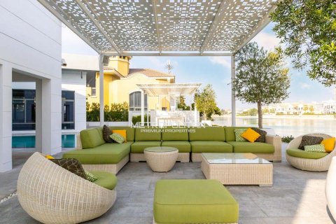 Вилла с 6 спальнями №128449 29