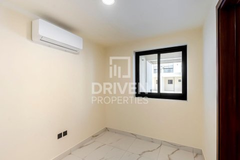 4 غرف نوم تاون هاوس في District 11, الإمارات العربية المتحدة رقم 85226 16