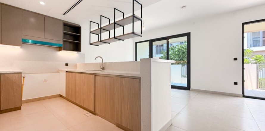 Вилла с 3 спальнями  №131639