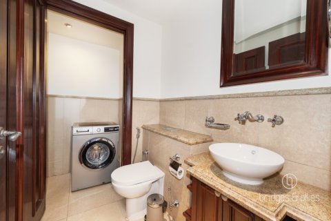 1 غرف نوم شقة  رقم 131634 18