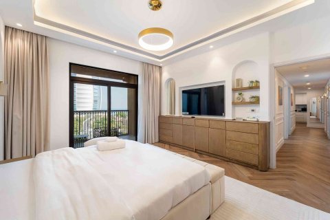 Квартира с 3 спальнями в Умм-Сукейм, ОАЭ №147001 17