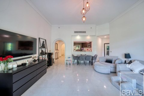 2 غرف نوم شقة في Shoreline Apartments, الإمارات العربية المتحدة رقم 205935 5