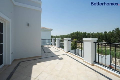 Villa de 4 dormitorios  No. 114849 23