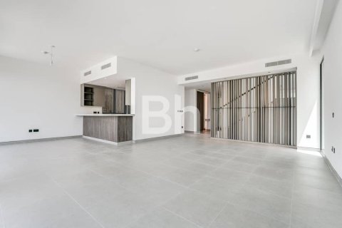 Villa de 4 dormitorios  No. 114855 2