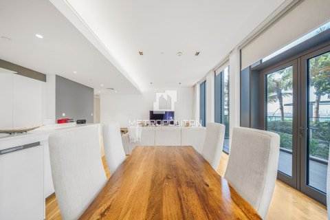 Квартира с 2 спальнями в Bluewaters Residences, ОАЭ №78540 12