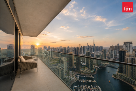Apartment de 3 dormitorios en Dubai Marina, UAE No. 166489