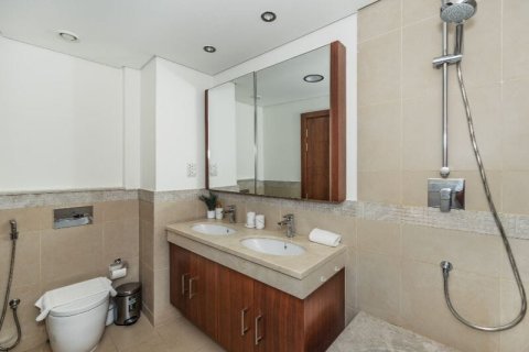 2 bedrooms Apartment in Downtown Dubai (Downtown Burj Dubai), UAE No. 163050 14