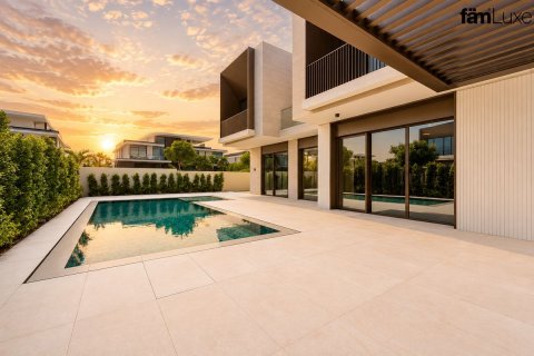 5 bedrooms Villa in Dubai Hills Estate, UAE No. 165479