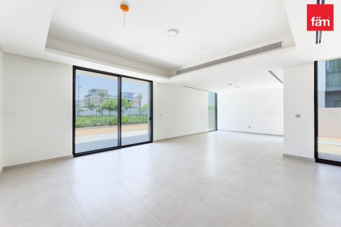4 bedrooms Villa in Dubai, UAE No. 165475 17