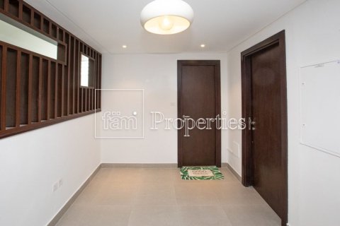 3 bedrooms Townhouse in Dubai, UAE No. 165474 14