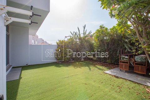 3 bedrooms Townhouse in Dubai, UAE No. 165474 5
