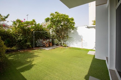 3 bedrooms Townhouse in Dubai, UAE No. 165474 4