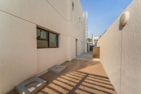 Villa de 5 chambres à District One, UAE No. 102897 16