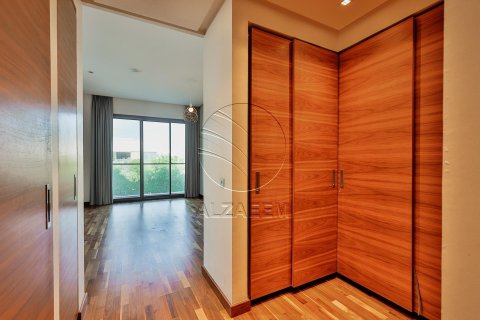 5 غرفة نوم  فيلا على جزيرة السعديات, الإمارات العربية المتحدة رقم 89885 4