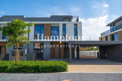 5 غرفة نوم  فيلا في Arabian Ranches 3, الإمارات العربية المتحدة رقم 141884 16