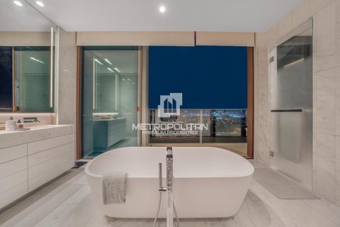 4 غرف نوم شقة رقم 129037 15