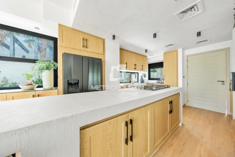 Townhouse de 3 dormitorios No. 129268 4