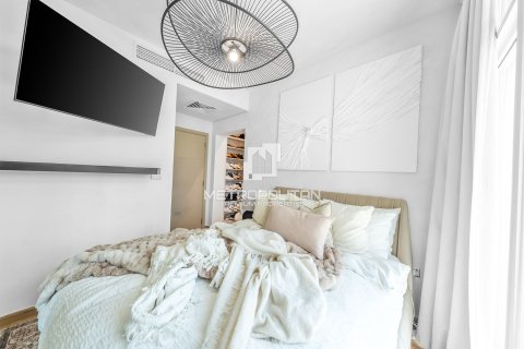 Townhouse de 3 dormitorios No. 129268 16