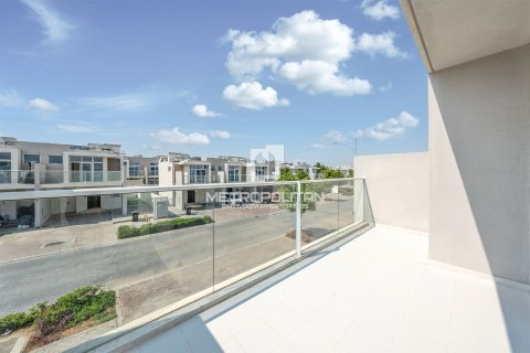 Townhouse de 3 dormitorios No. 129268 24